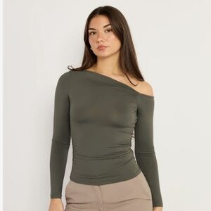 NWOT Second Skin By RD Style Olive Green Off-Shoulder Women's Top